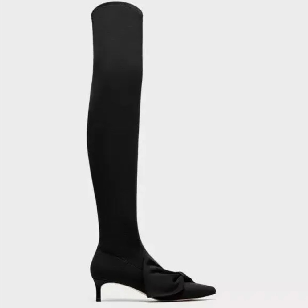 Zara Black Knee-High Heeled Boots